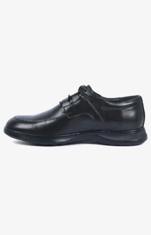Chaussures homme en cuir véritable, confortables et légères. Design élégant, semelle flexible et disponible en marron ou noir. Parfaites pour le travail et le quotidien.