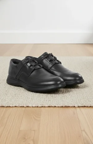 Chaussures homme en cuir véritable, confortables et légères. Design élégant, semelle flexible et disponible en marron ou noir. Parfaites pour le travail et le quotidien.
